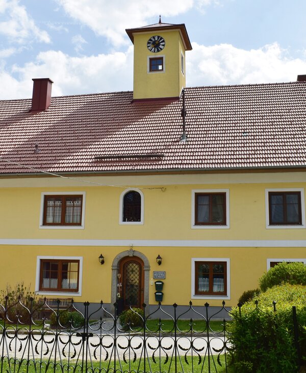 Außenansicht Ferienhof Turmkeller in Pollham, Innviertel-Hausruckwald | © Urlaub am Bauernhof Oberösterreich / Harald Puchegger
