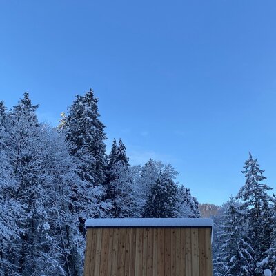 CHECKIN THE BOX - Schloss Neubruck - Wintermond