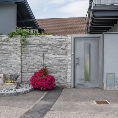 Ferienwohnung Döller - Eingang Straßenseite