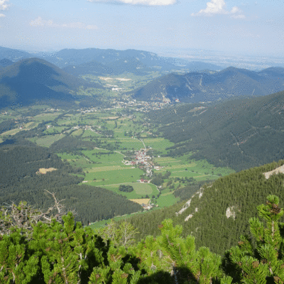 Ferienwohnung  Schneebergblick - Blick ins Tal